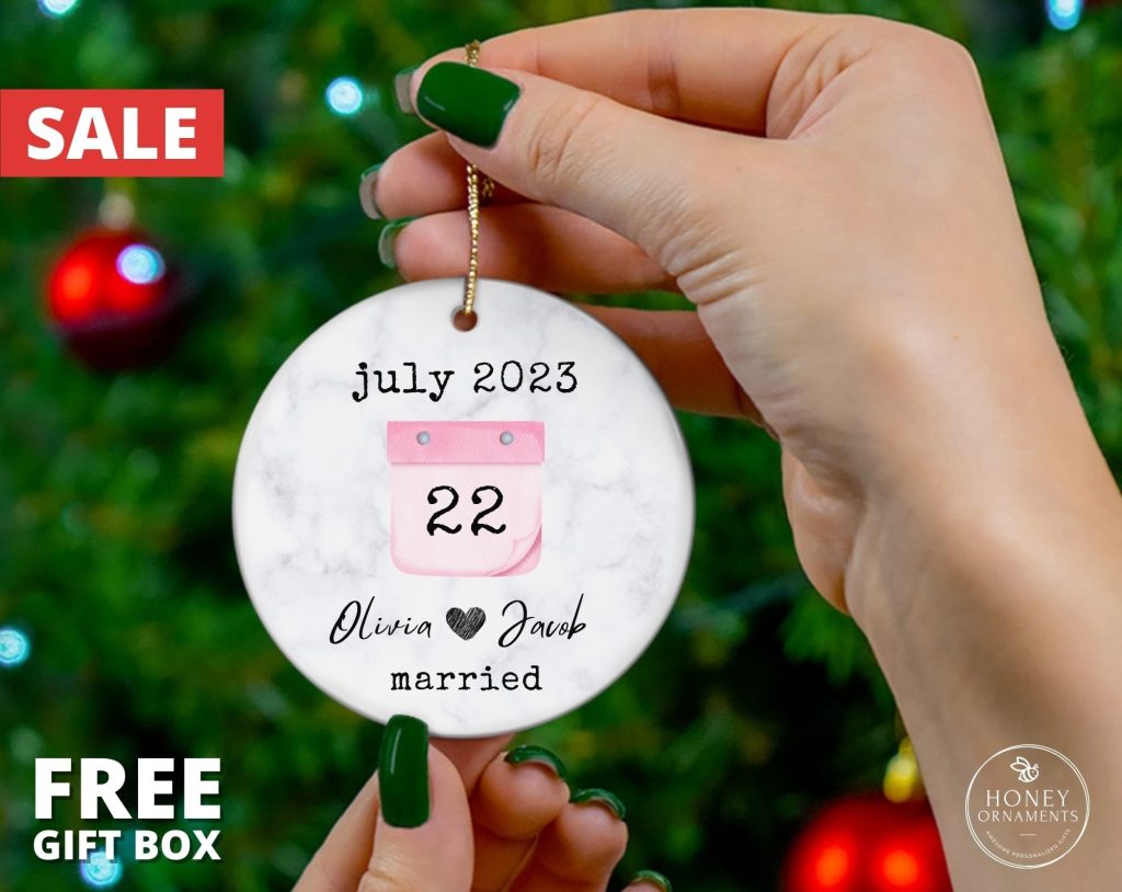 - Personalized Ornaments Store