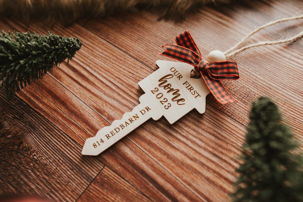 - Personalized Ornaments Store